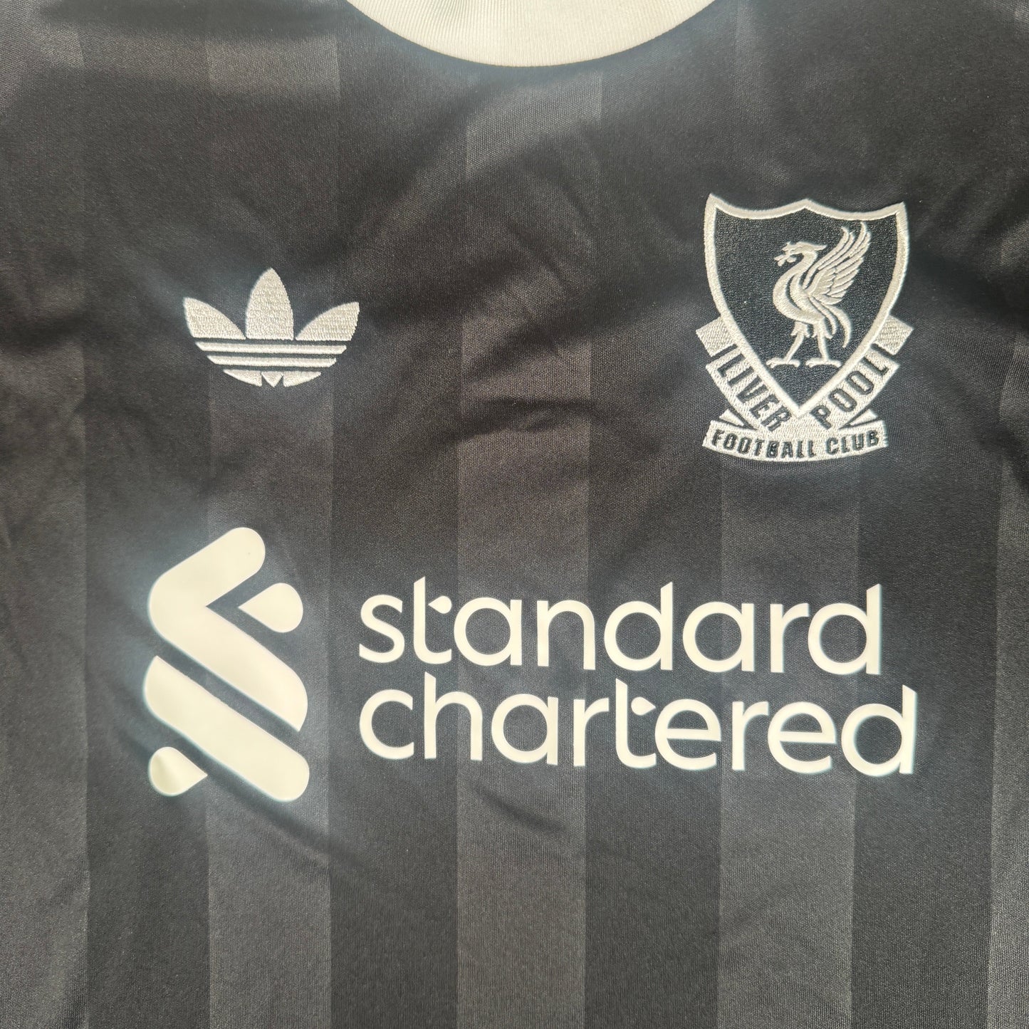 Liverpool 2025/2026 Goalkeeper Football Shirt 2XL XXL