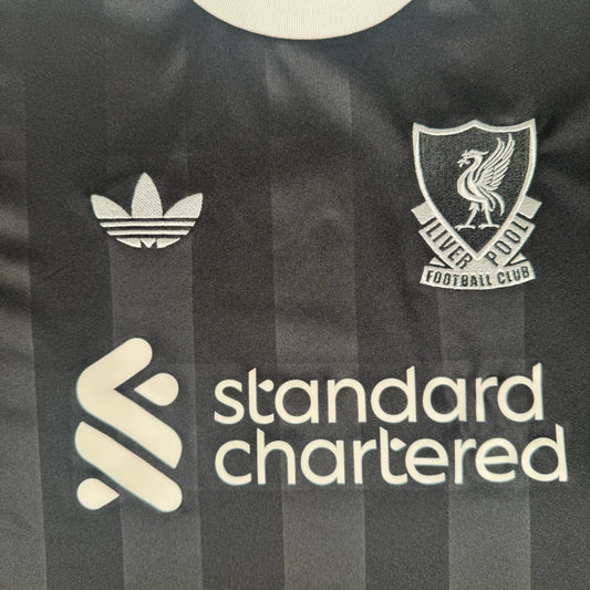 Liverpool 2025/2026 Goalkeeper Football Shirt 2XL