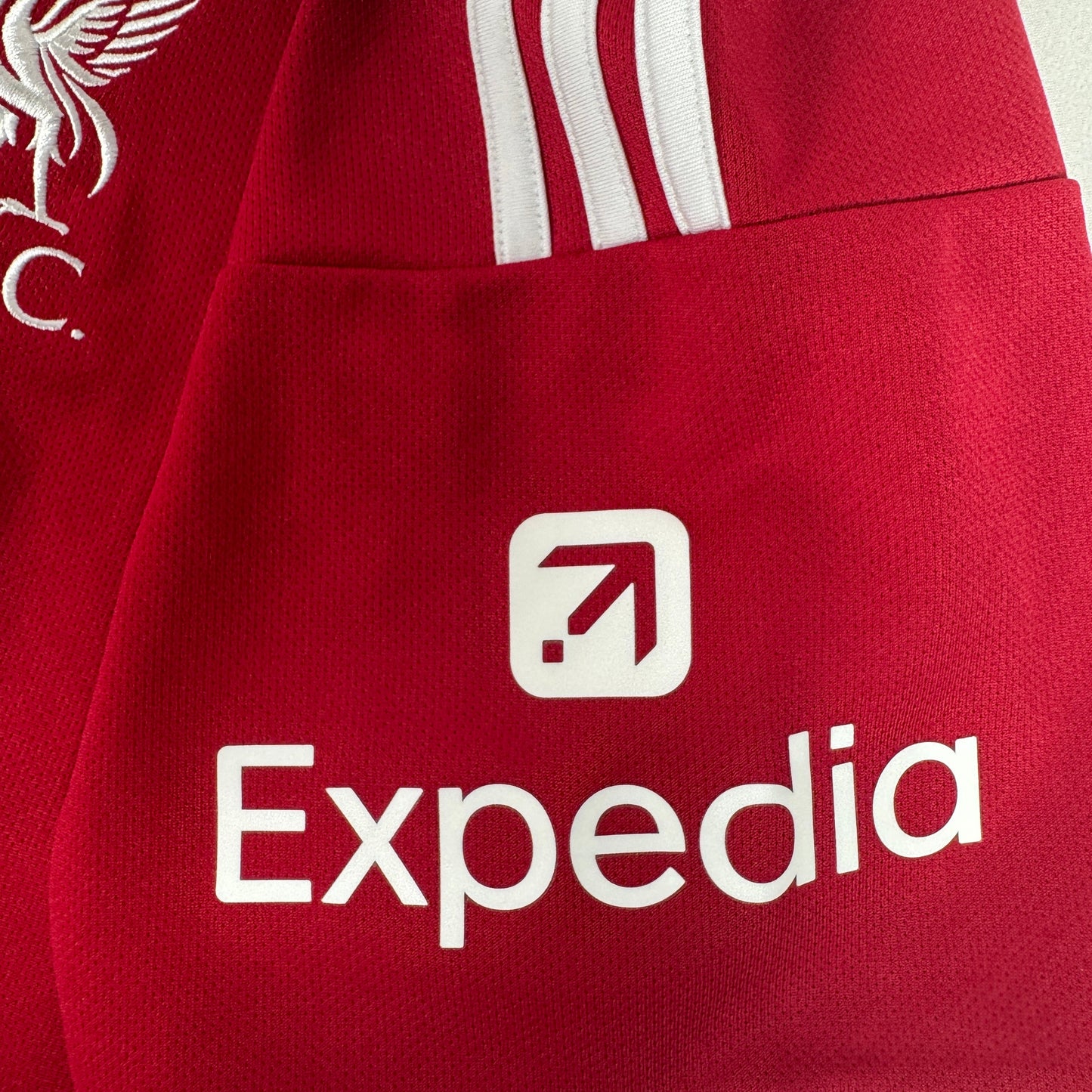 Liverpool 2025/2026 Home Football Shirt Large