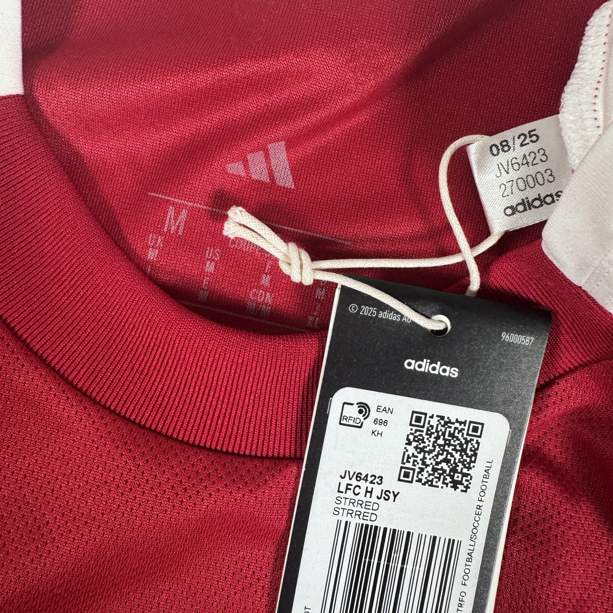 Liverpool 2025/2026 Home Football Shirt Medium BNWT