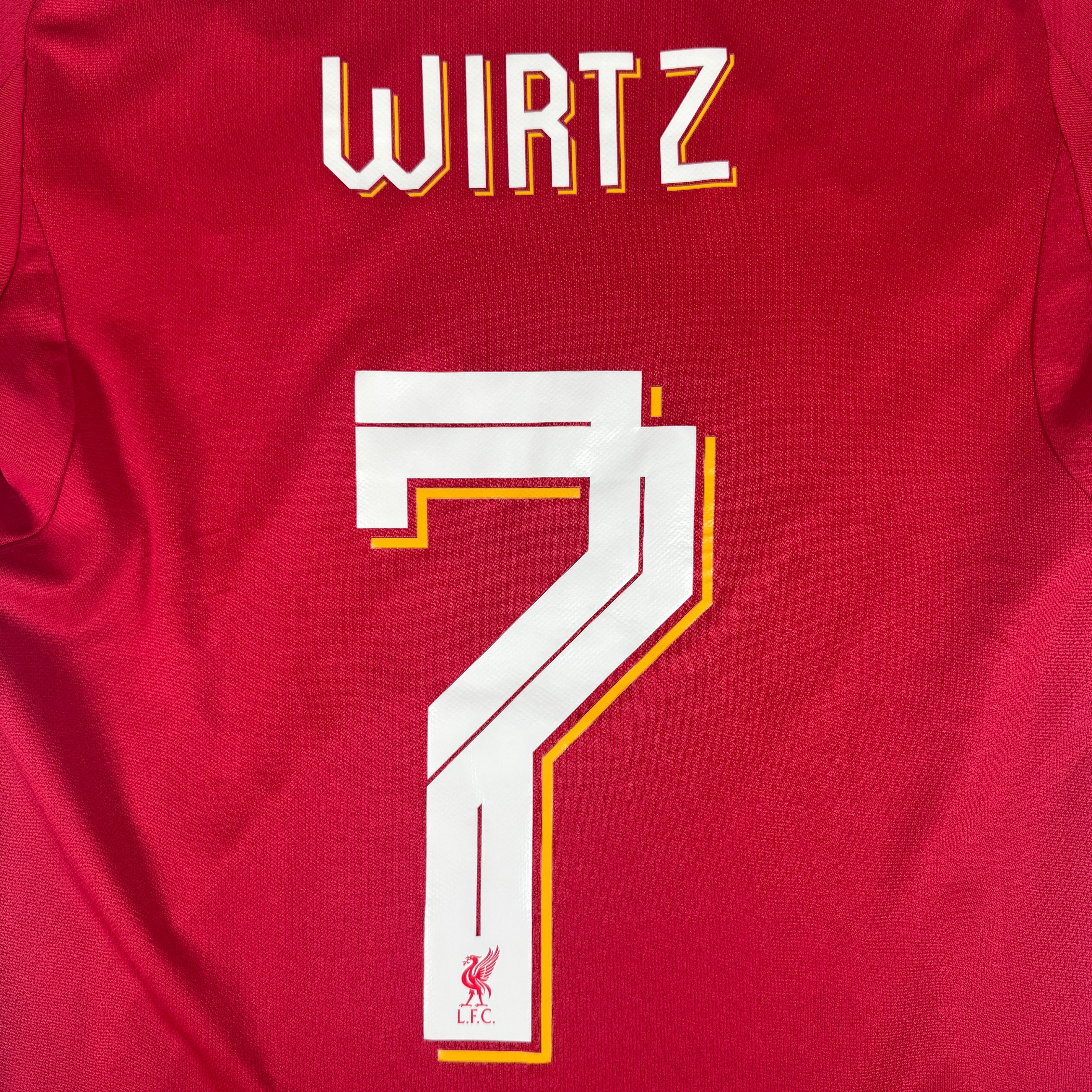 WIRTZ 7 Liverpool 2025/2026 Home Football Shirt Small – Casual