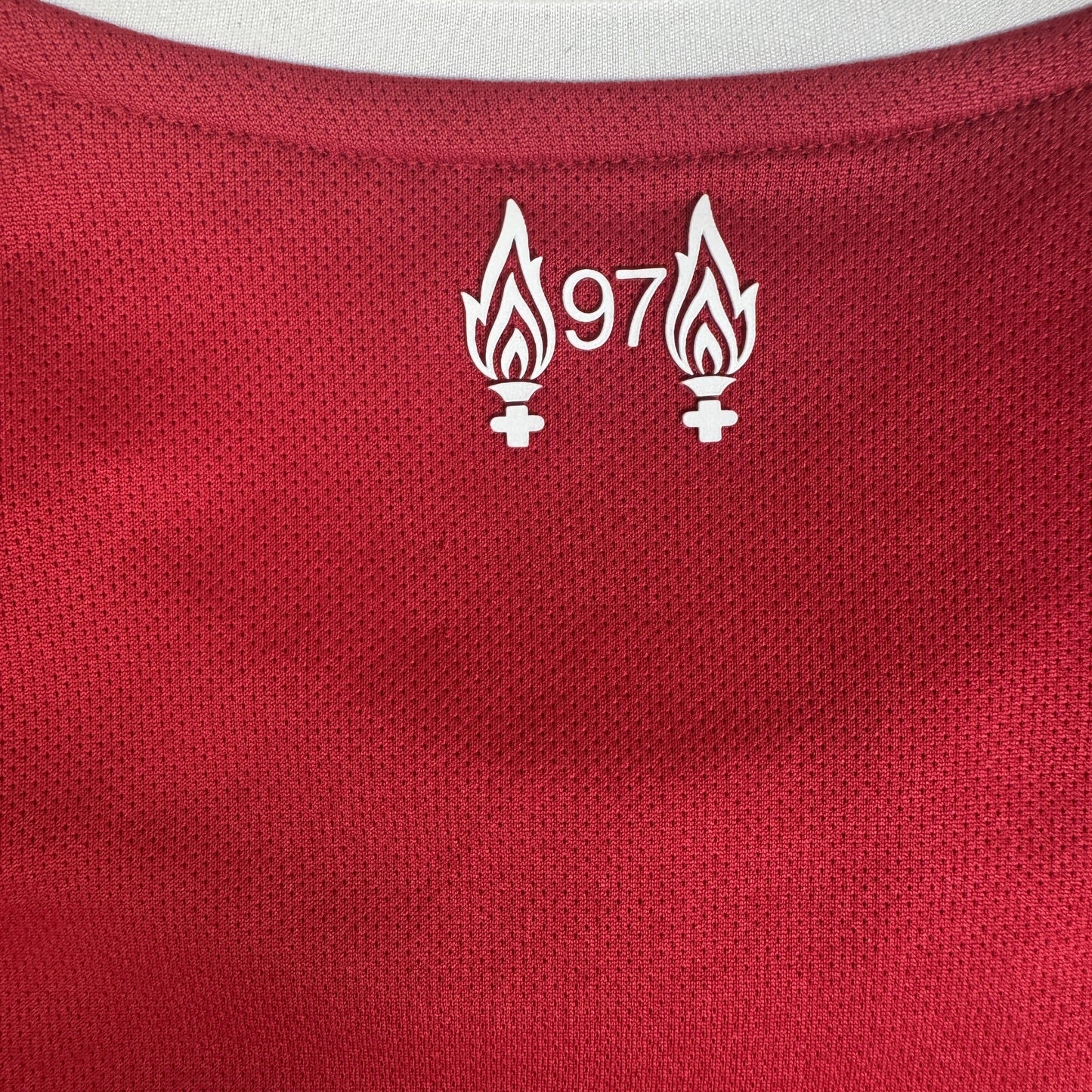 Liverpool 2025/2026 Home Shirt XL