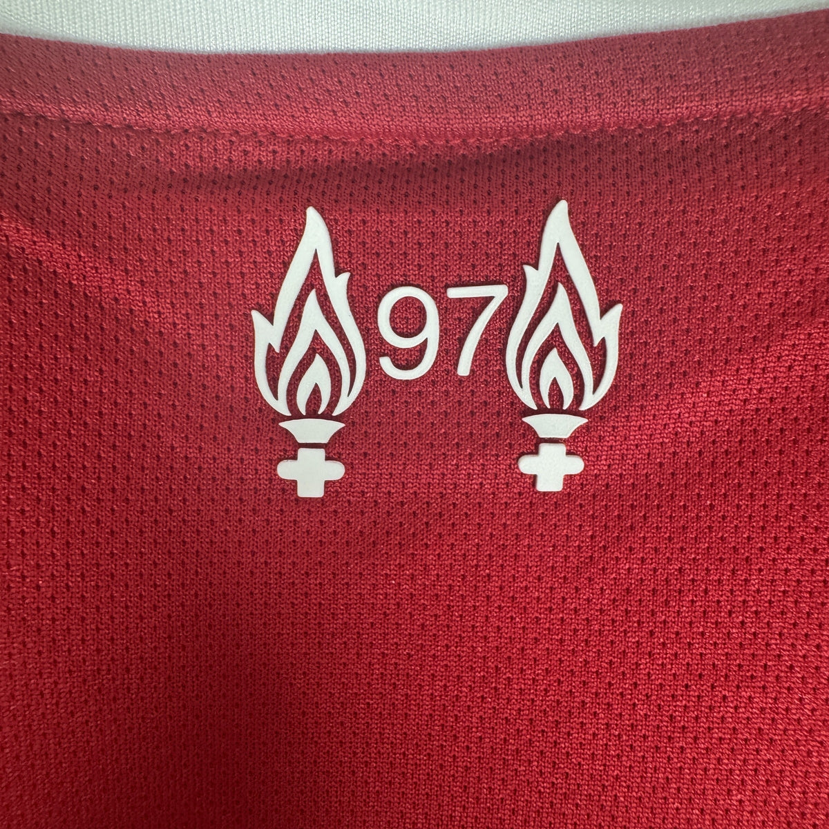 Liverpool 2025/2026 Home Shirt XL BNWT