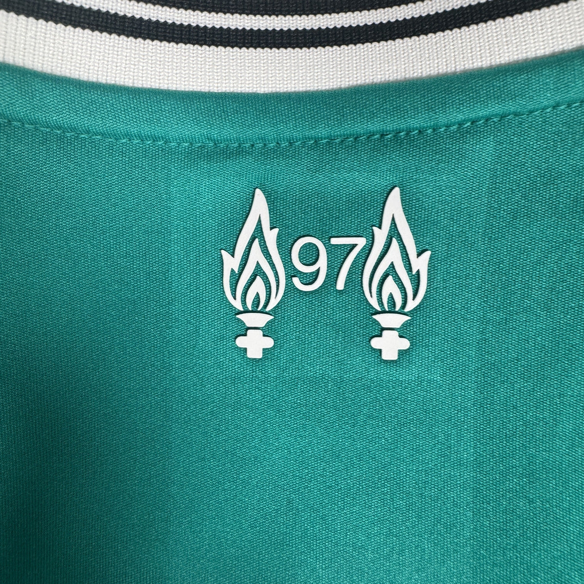 Liverpool 2025/2026 Third Shirt XL