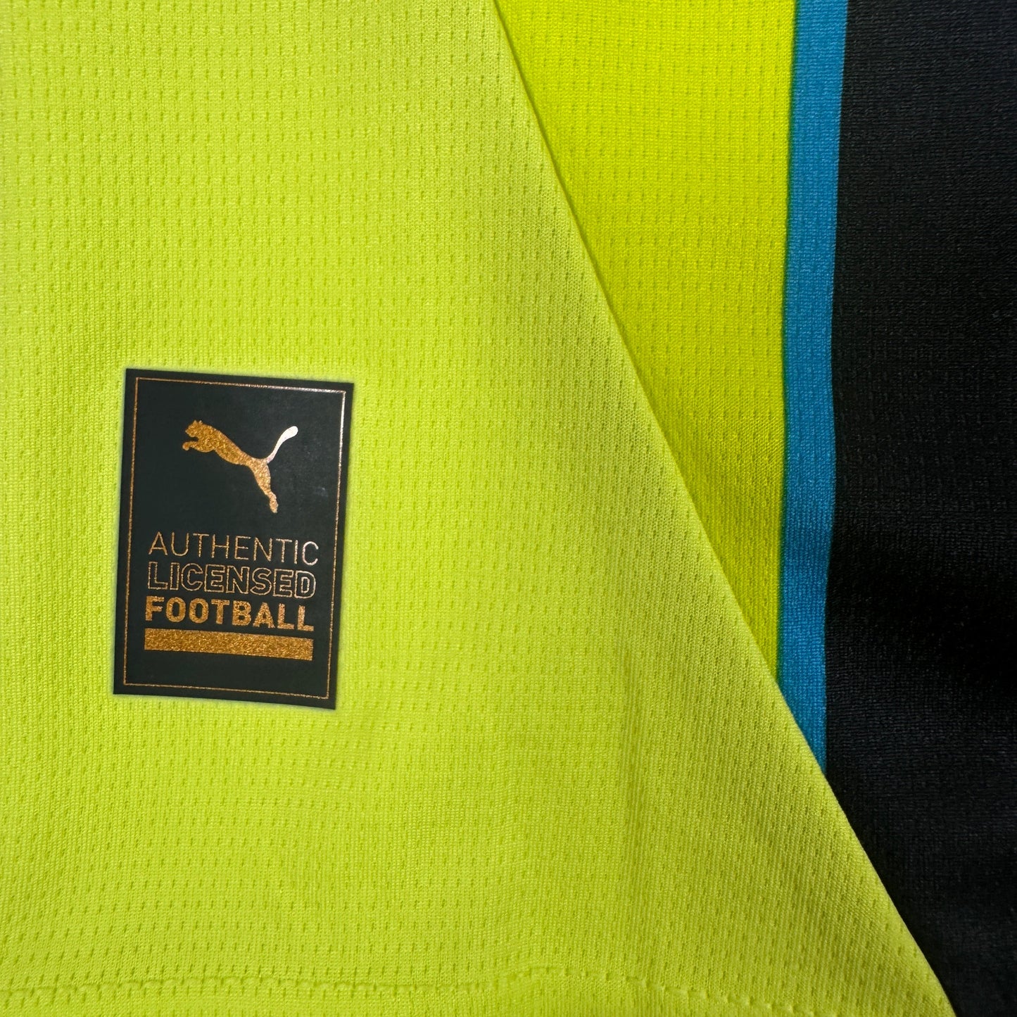 Manchester City 2024/2025 Away Shirt Medium BNWT