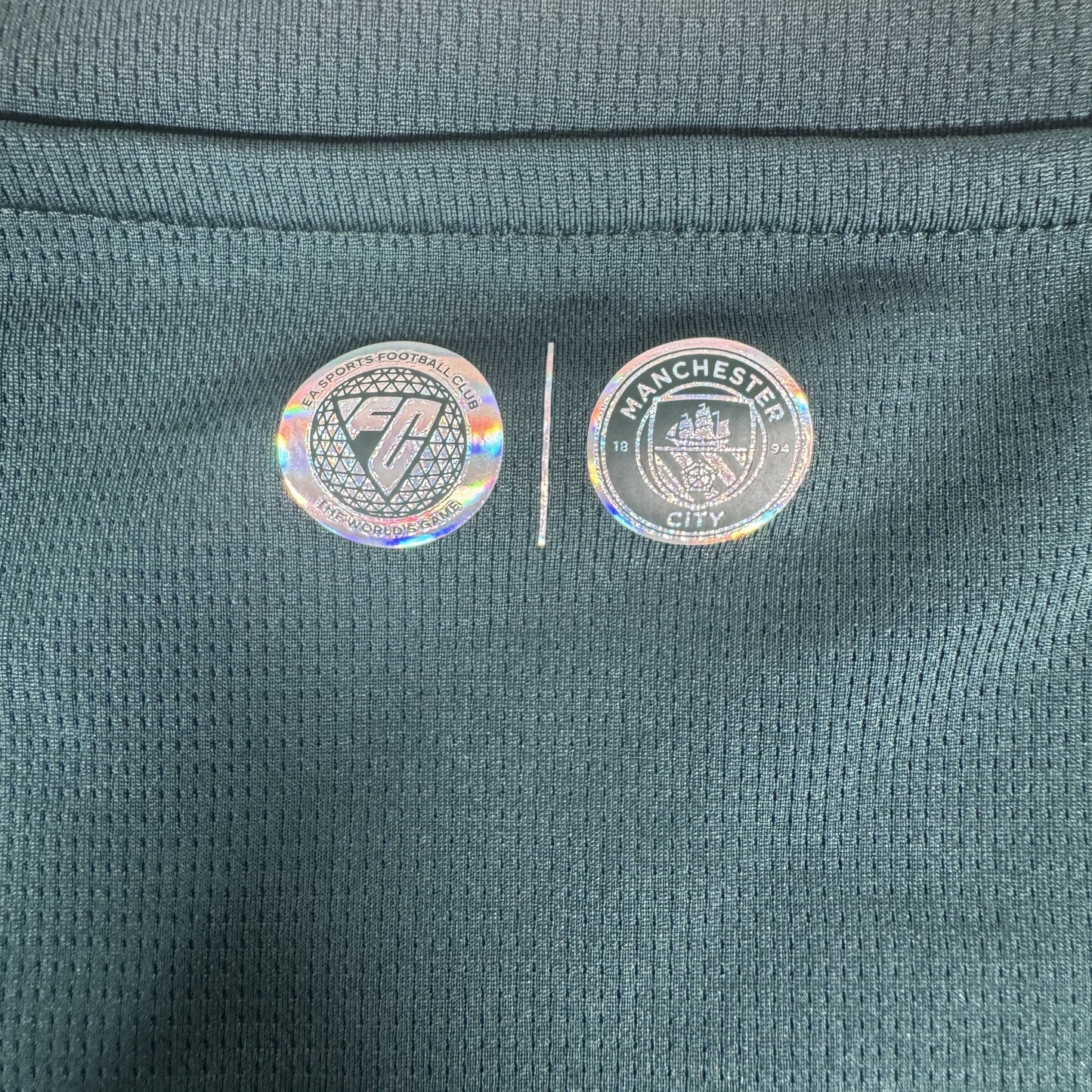 Manchester City 2025/2026 Fourth Football Shirt XXL