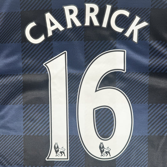 Carrick 16 Manchester United 2013/2014 Away Football Shirt Large