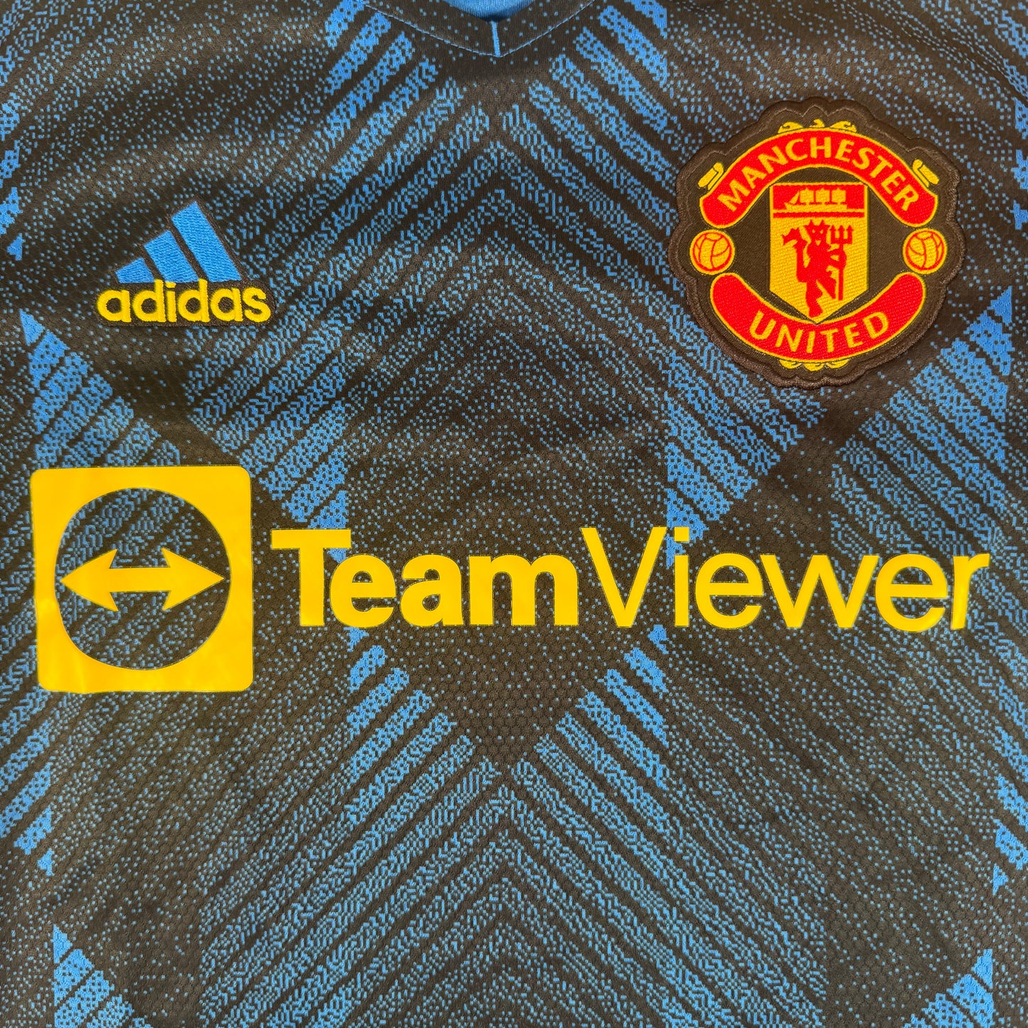 Manchester United 2021/2022 Third Shirt Small