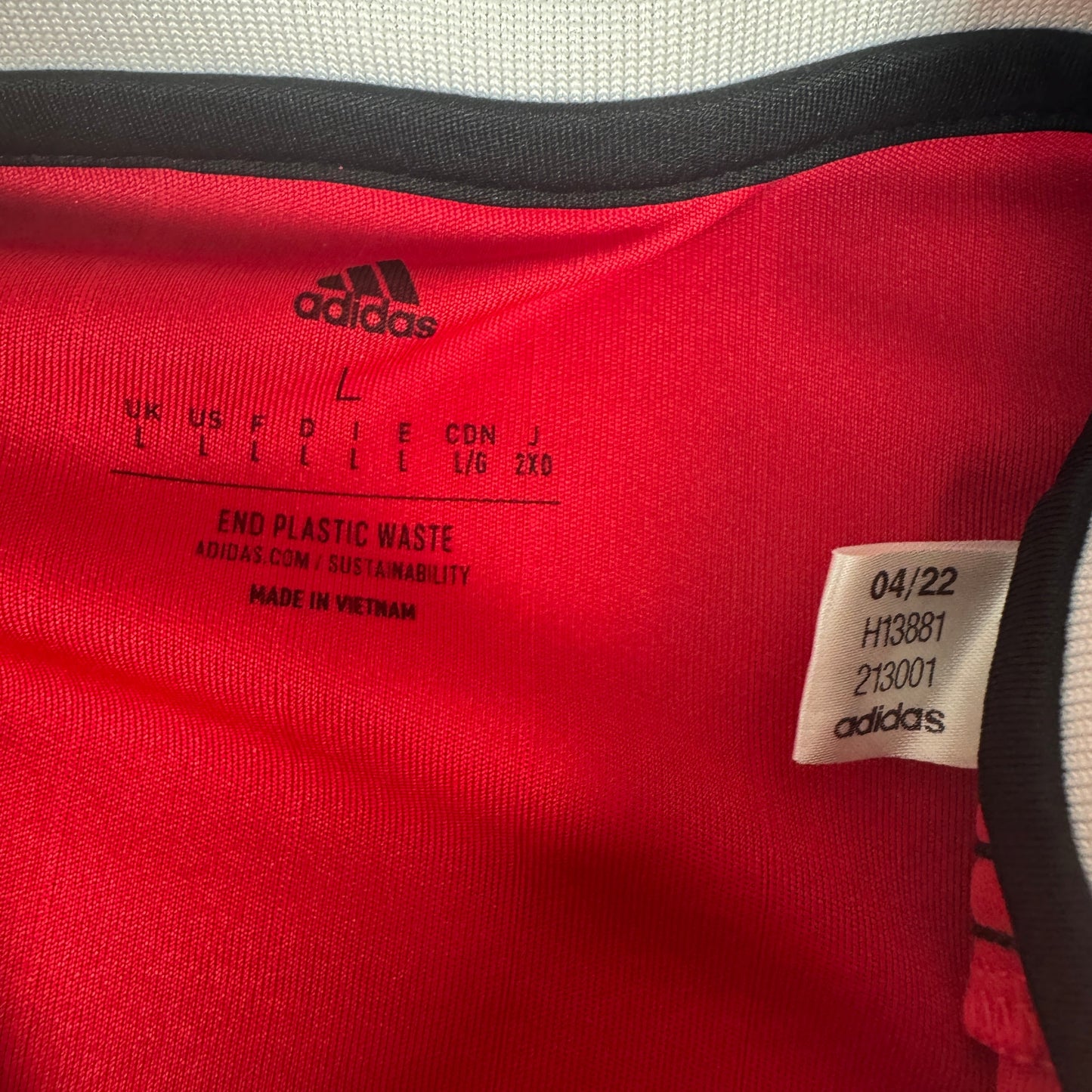 Manchester United 2022/2023 Home Shirt Large