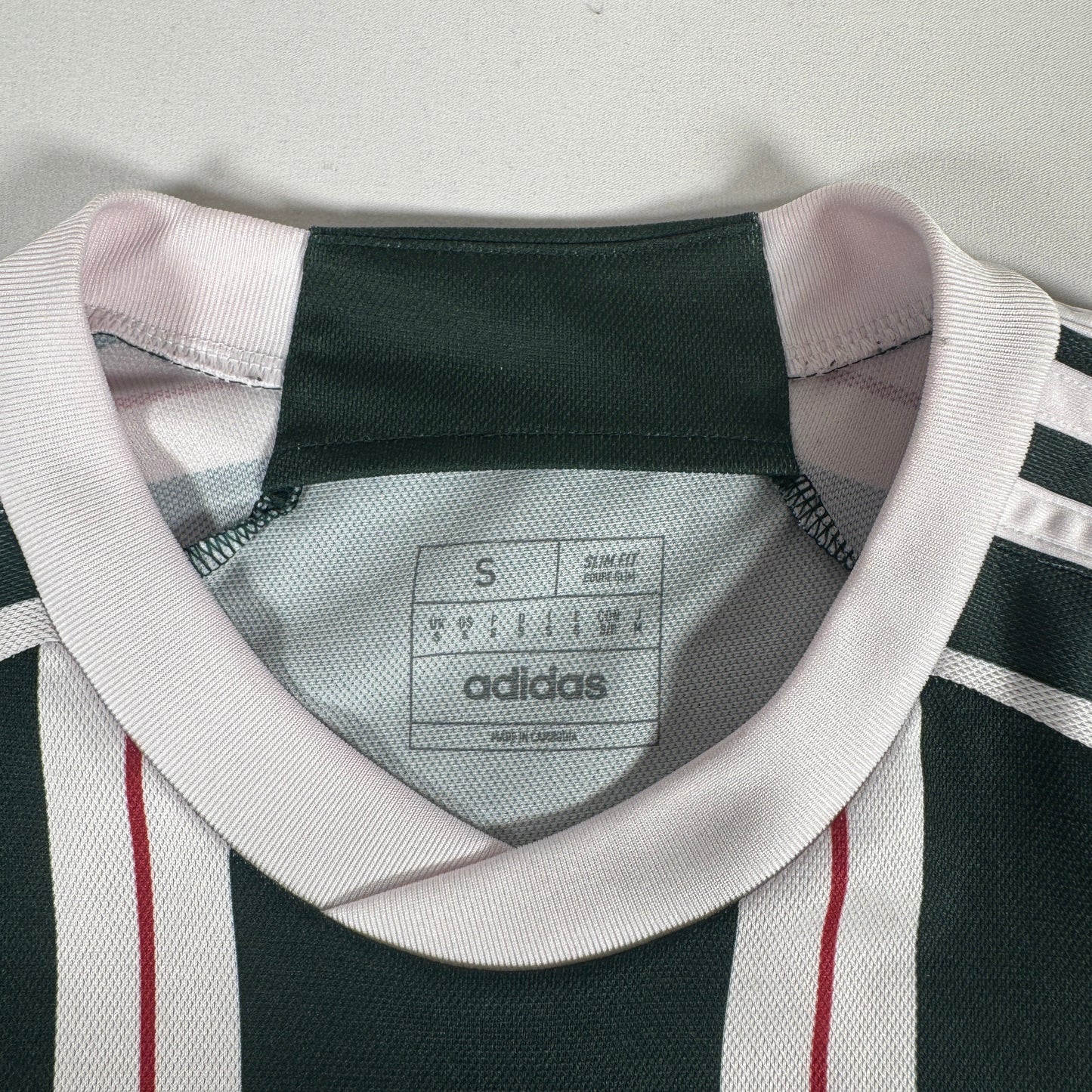 Manchester United 2023/2024 Away Football Shirt Small