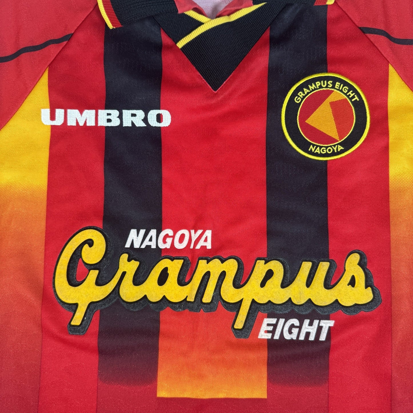 Nagoya Grampus 1997/1998 Home Football Shirt Large