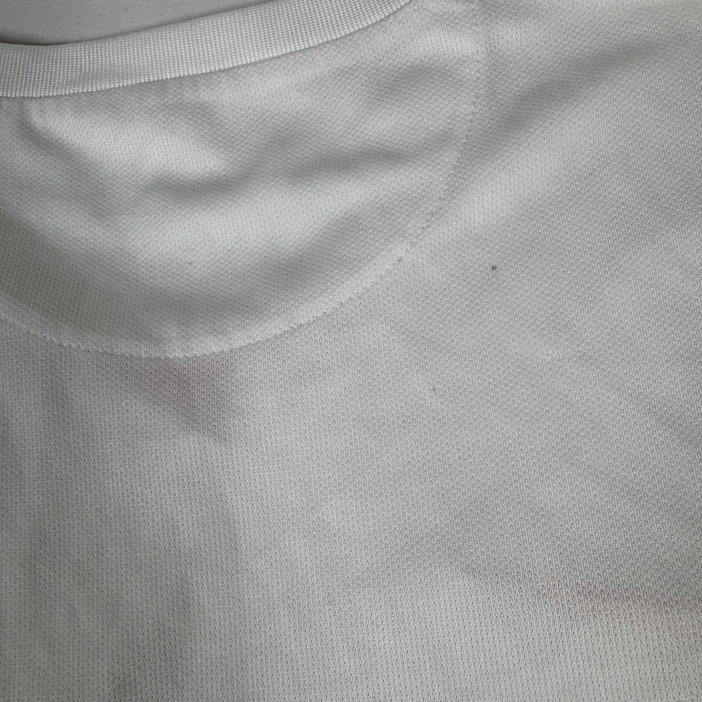 Netherlands 2015/2016 Away Football Shirt Large