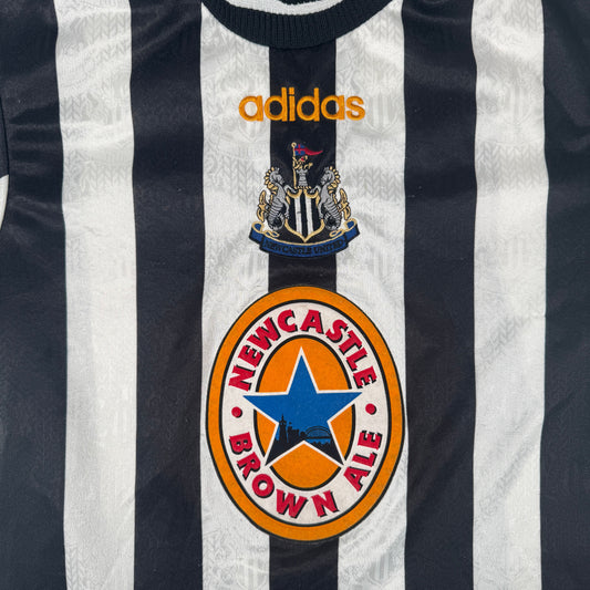 Newcastle United 1997/1998/1999 Home Football Shirt Small