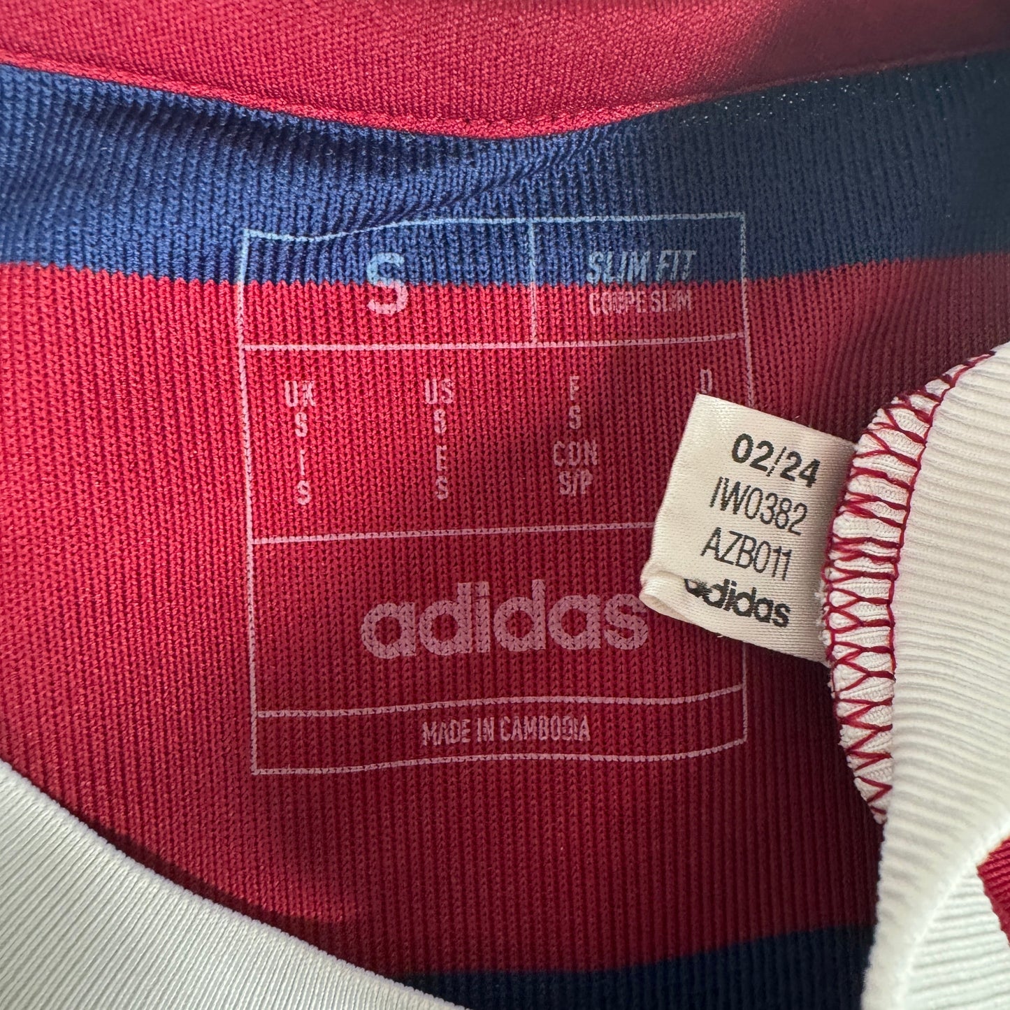 Newcastle United 2024/2025 Away Shirt Small