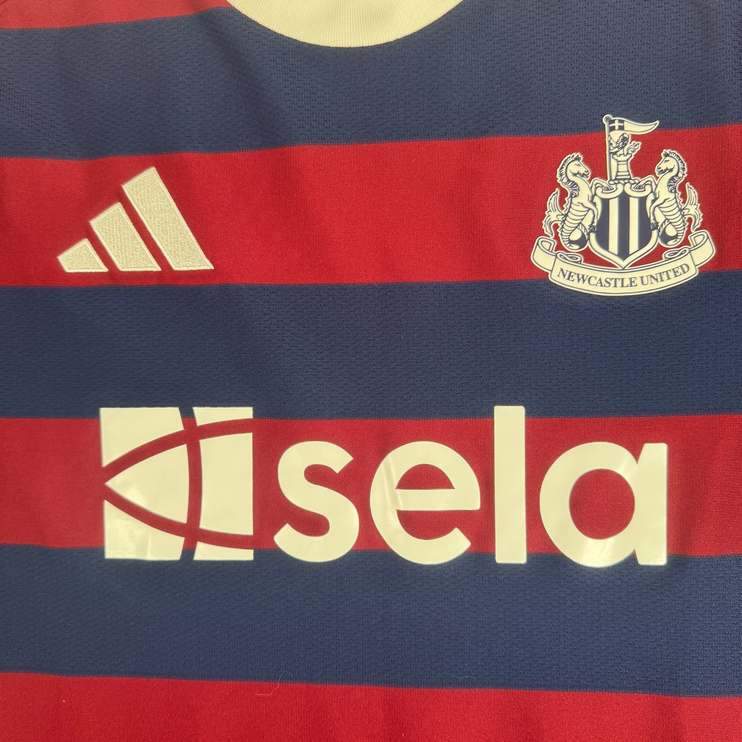 Newcastle United 2024/2025 Away Football Shirt XL
