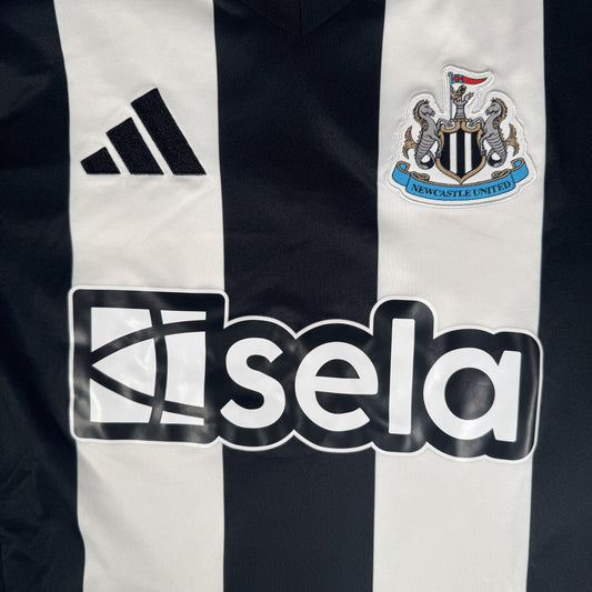 Newcastle United 2024/2025 Home Football Shirt Large