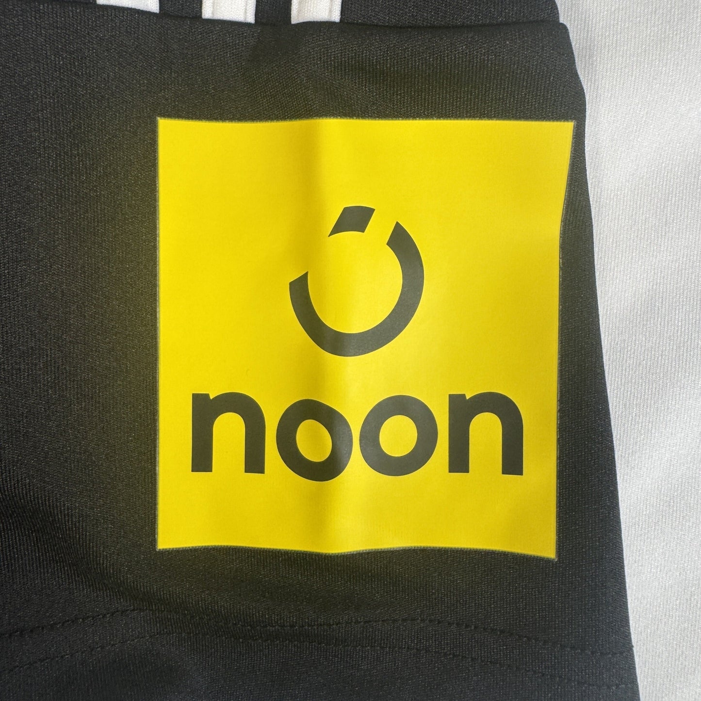 Newcastle United 2024/2025 Home Shirt Medium