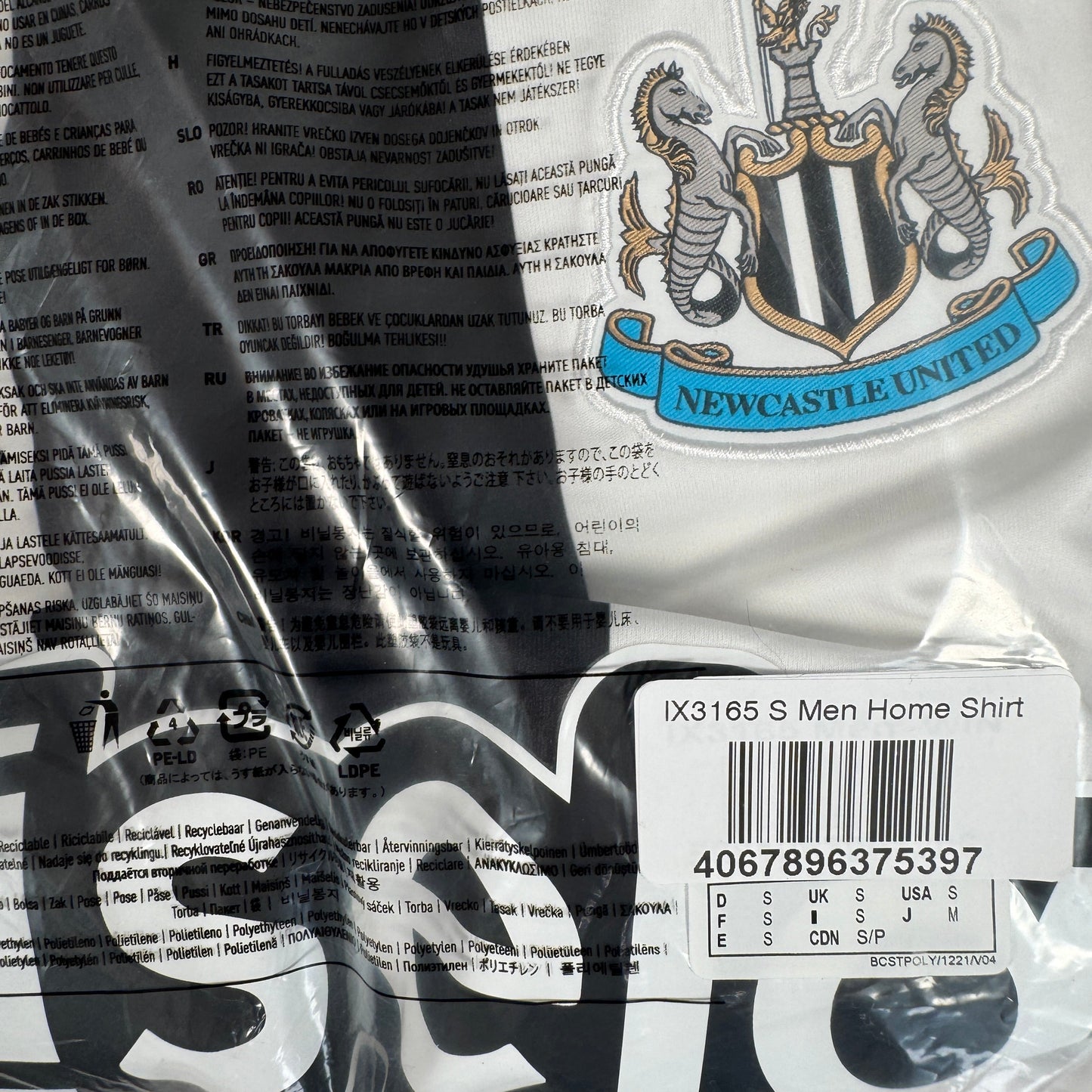 Newcastle United 2024/2025 Home Shirt Small BNWT