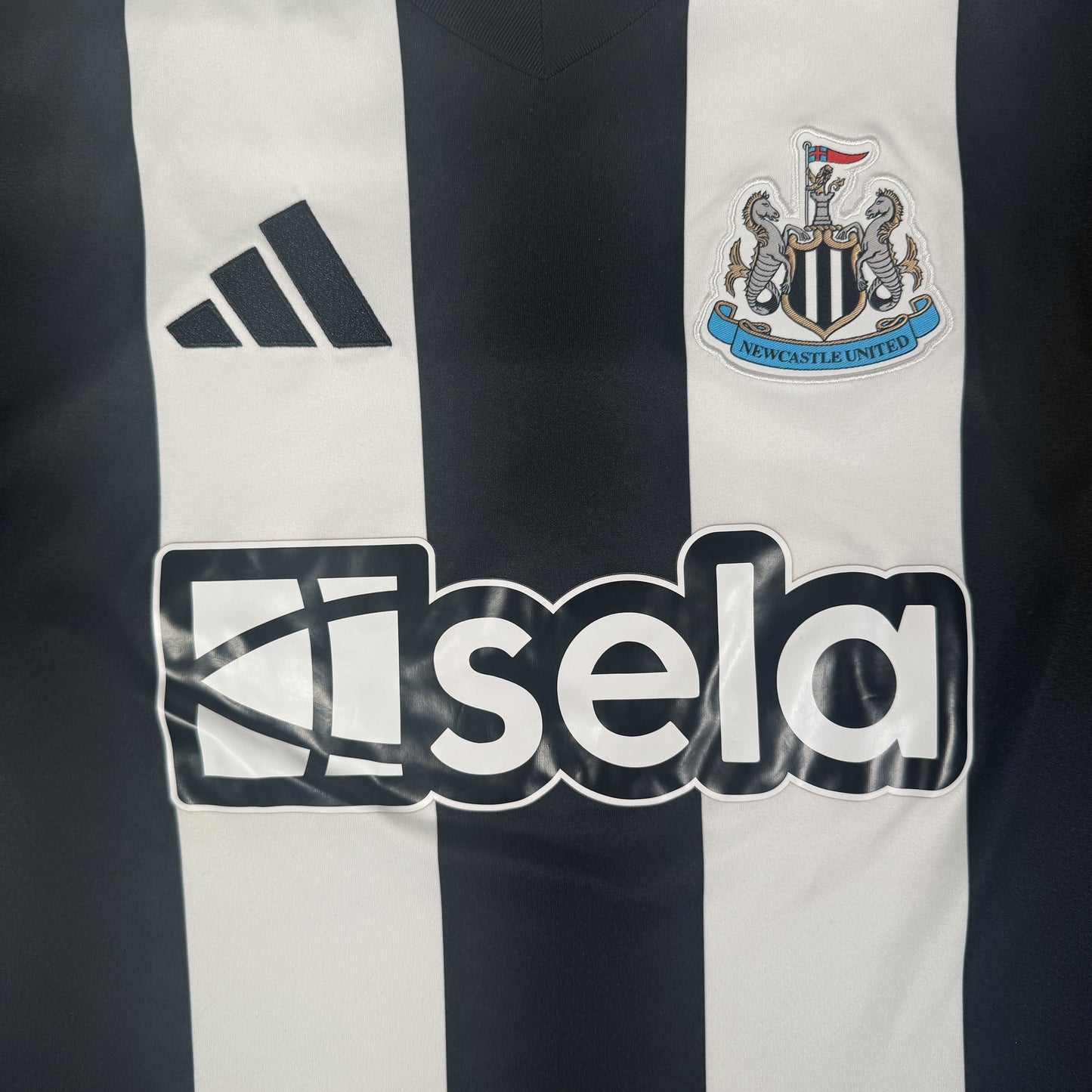 Newcastle United 2024/2025 Home Football Shirt XXL