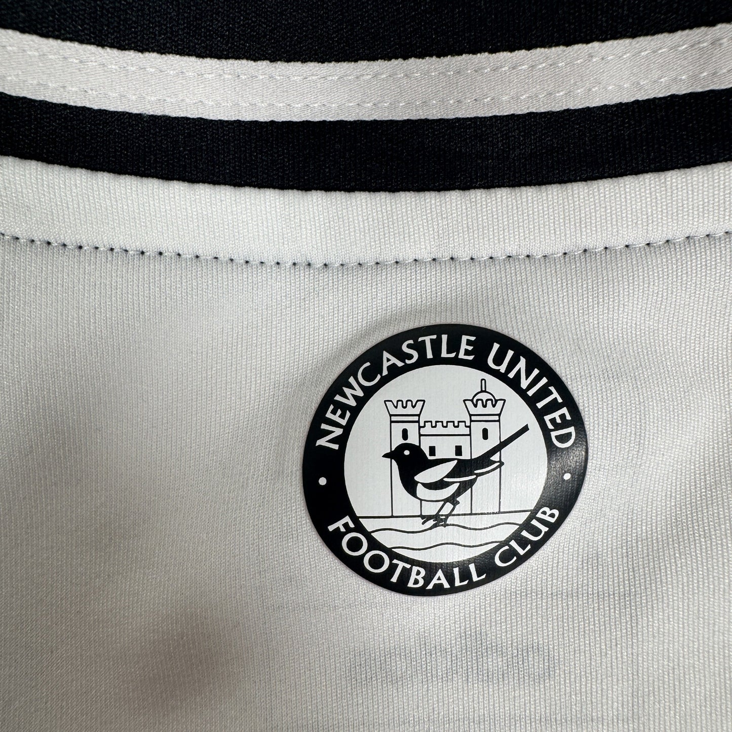 Newcastle United 2024/2025 Home Football Shirt XXL