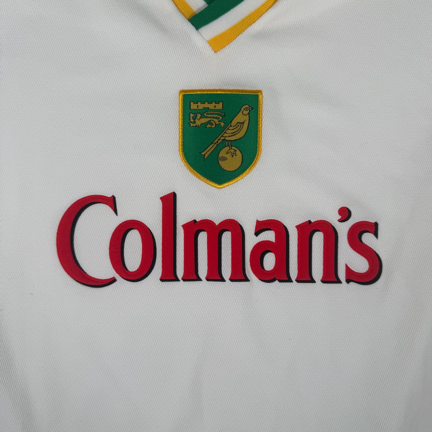 Norwich City 1999/2000/2001 Away Football Shirt Small