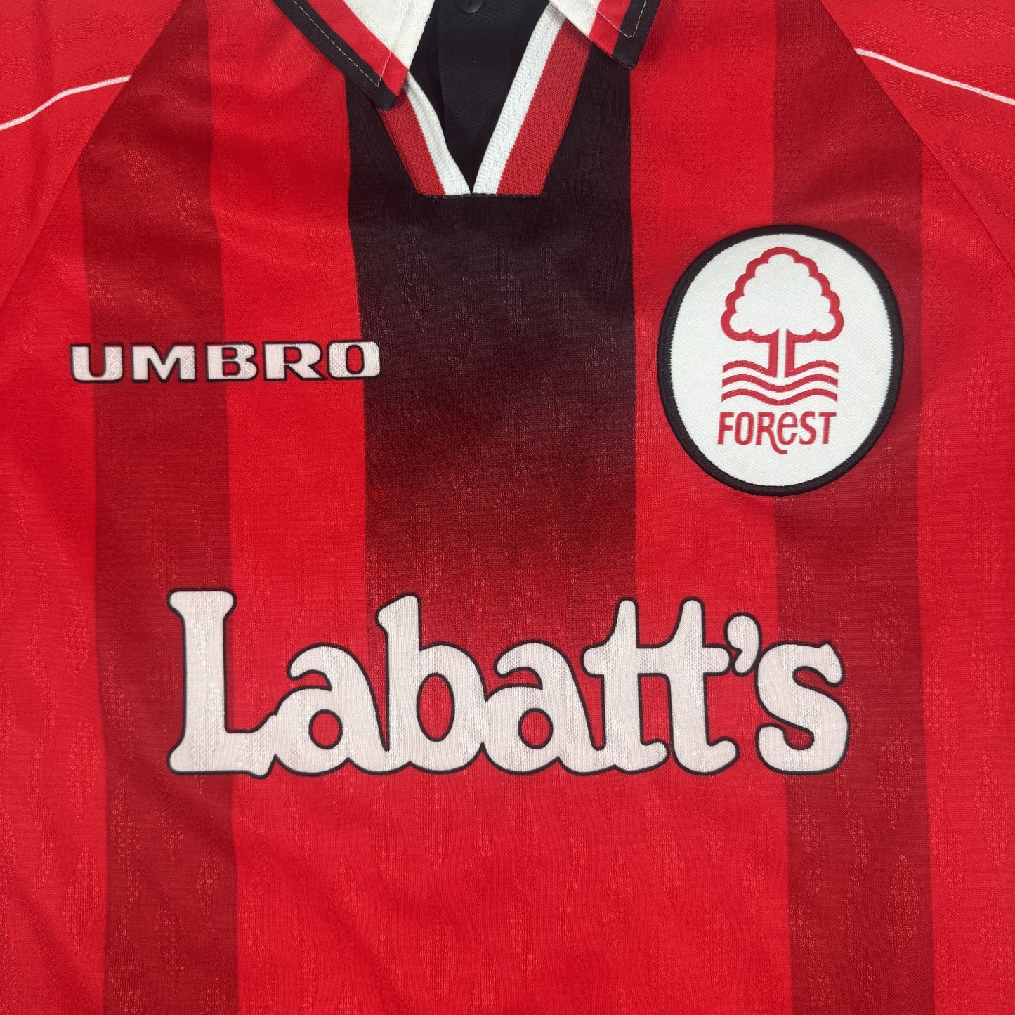 Nottingham Forest 1995/1996 Home Football Shirt Medium
