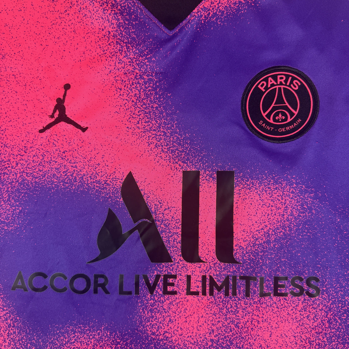 Paris Saint-Germain 2020/2021 Fourth Football Shirt Large