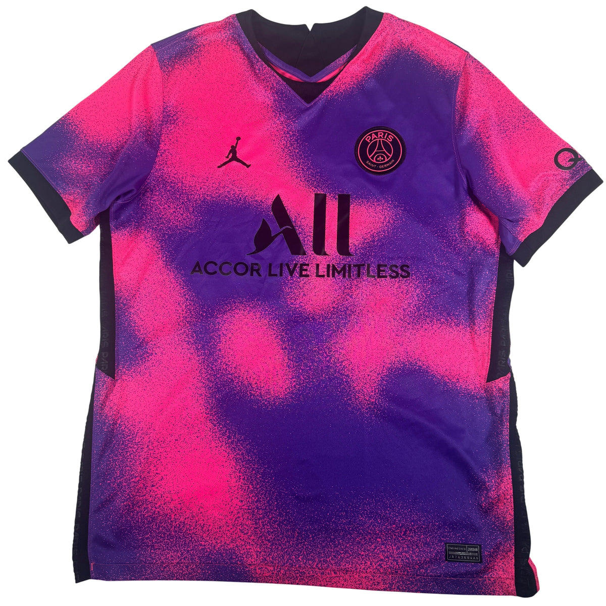 Paris Saint-Germain 2020/2021 Fourth Football Shirt Large