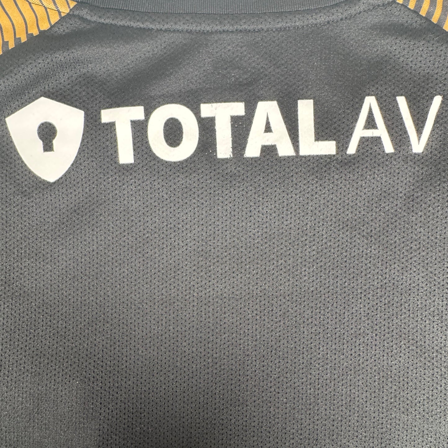 Portsmouth 2022/2023 Away Football Shirt 3XL