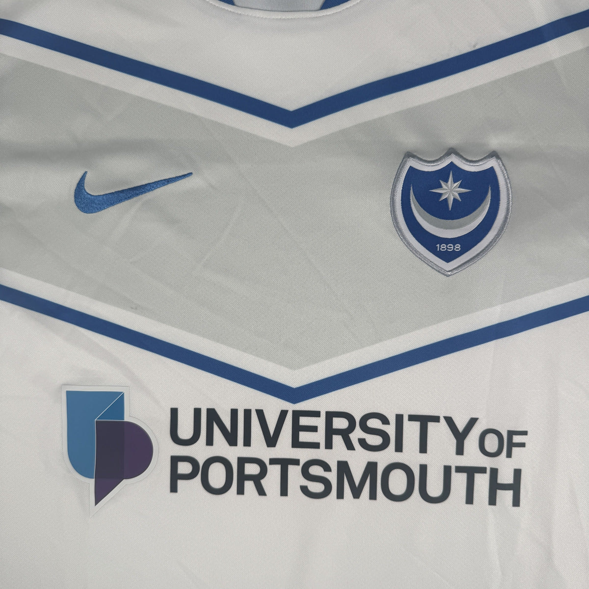 Portsmouth 2025/2026 Away Shirt XL