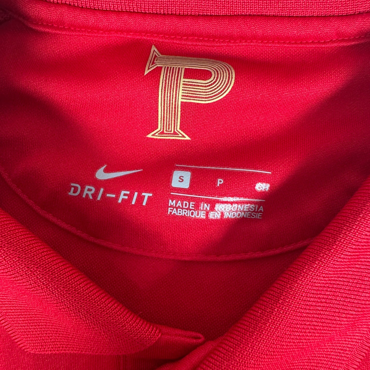 Portugal 2020/2021/2022 Home Football Shirt Small