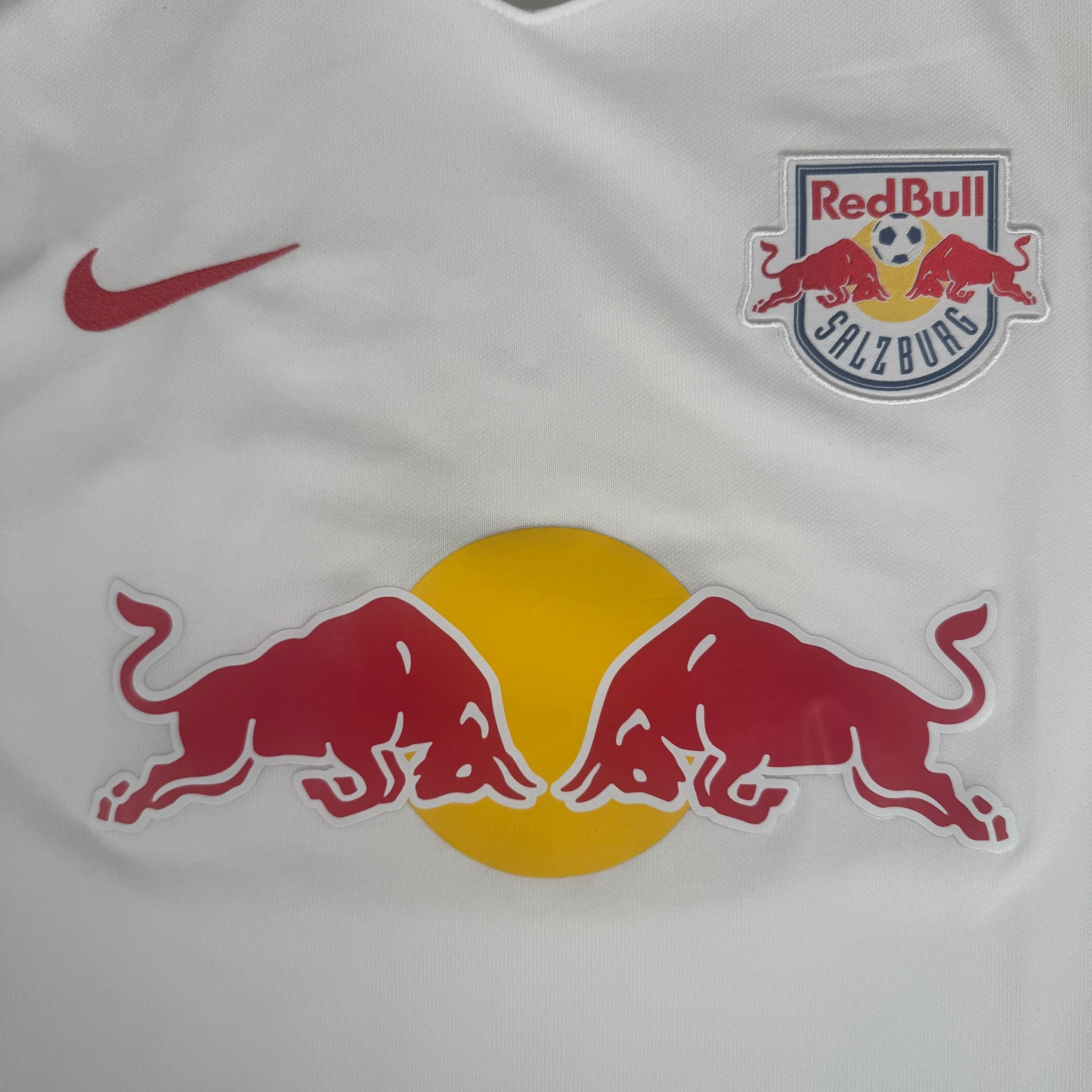 RB Salzburg 2016/2017 Home Shirt 2XL