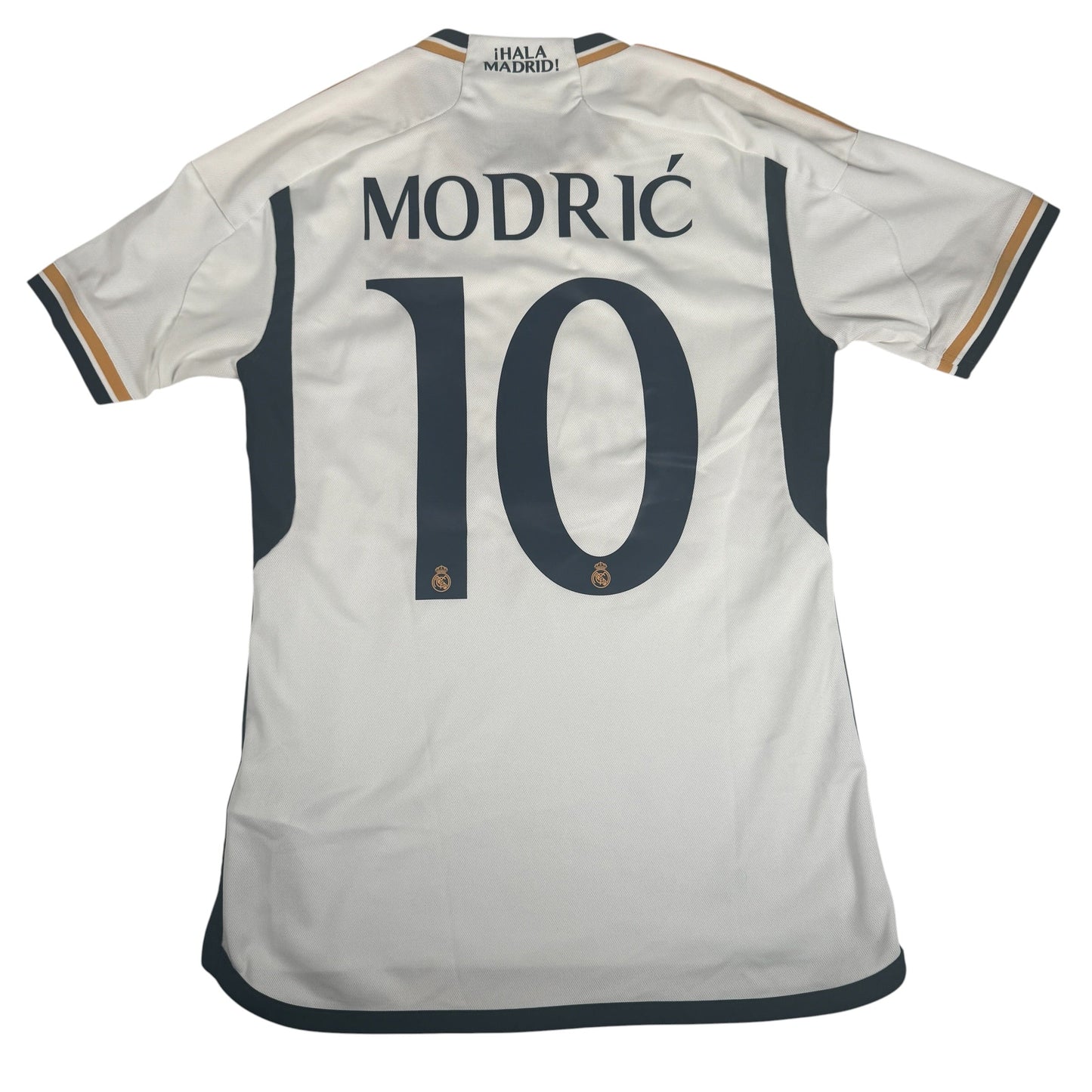 Real Madrid 2023/2024 Home Shirt Small MODRIC 10