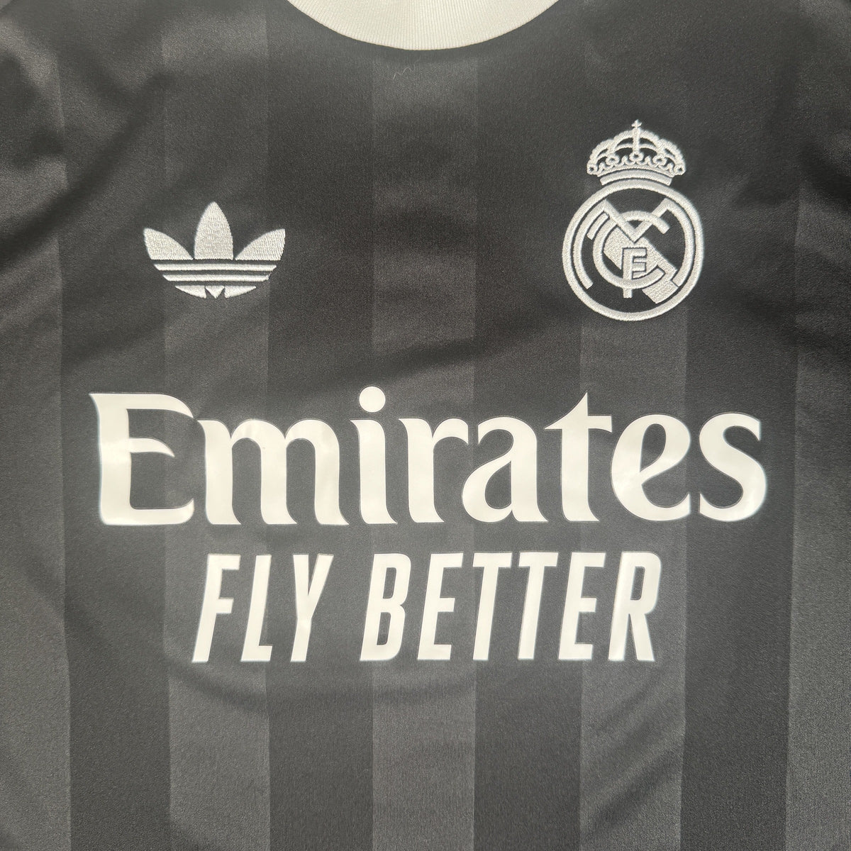 Real Madrid 2025/2026 Goalkeeper Shirt Large