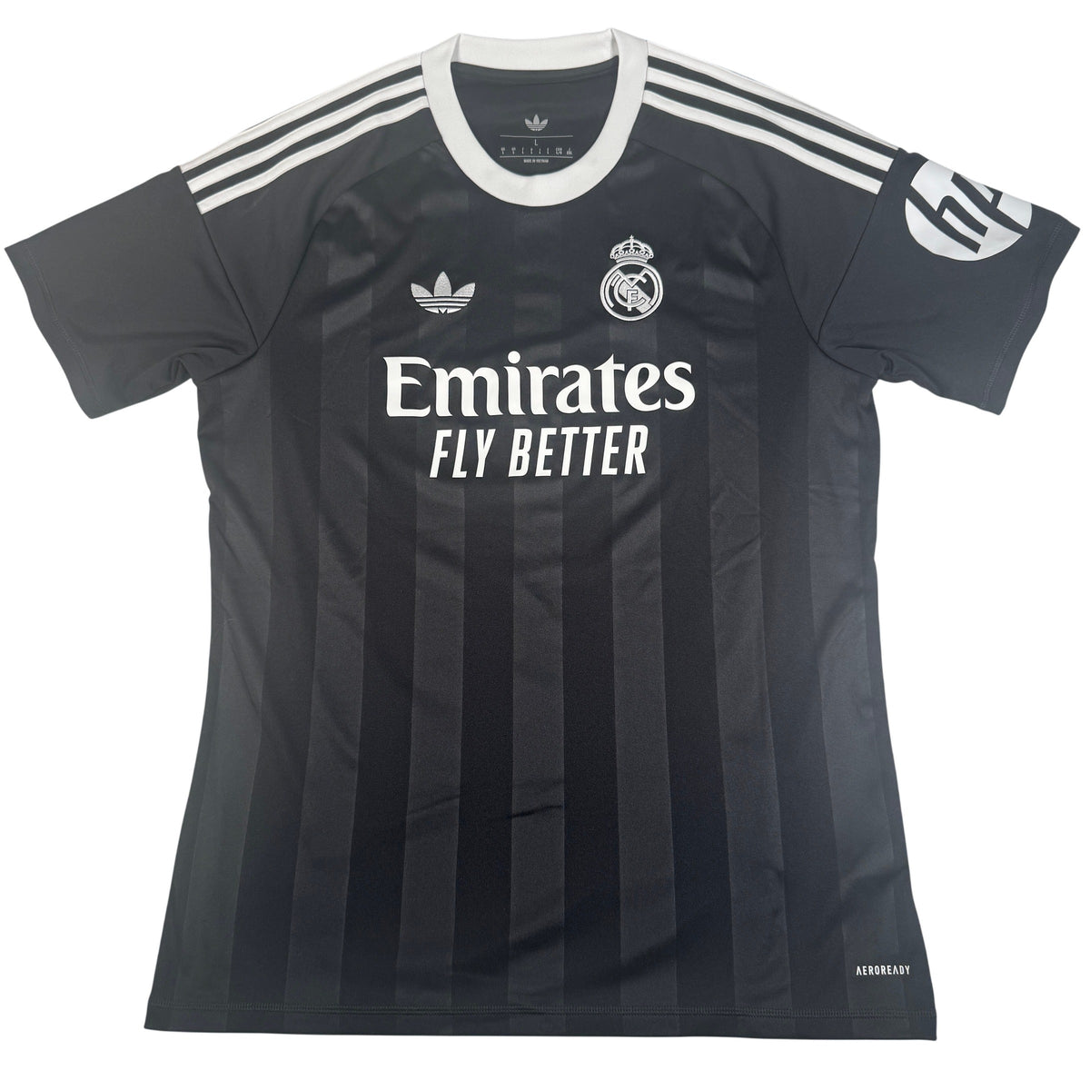 Real Madrid 2025/2026 Goalkeeper Shirt Large
