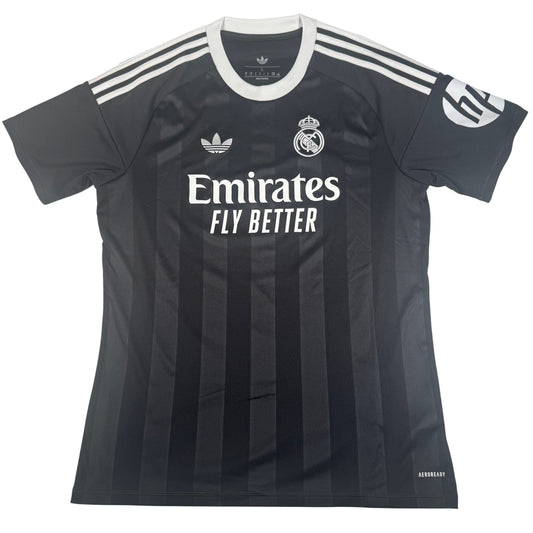 Real Madrid 2025/2026 Goalkeeper Shirt Large