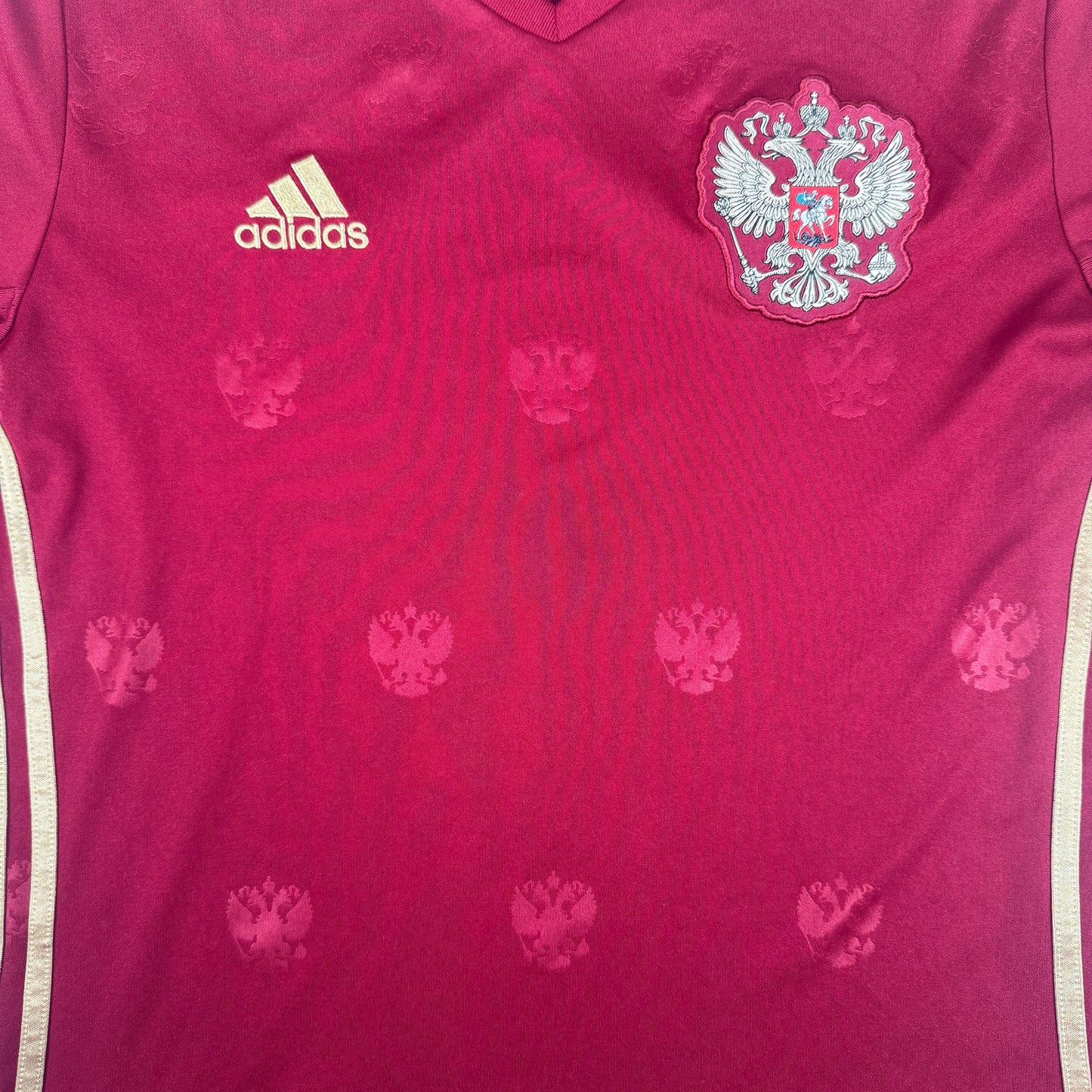 Russia 2016/2017 Home Football Shirt Medium