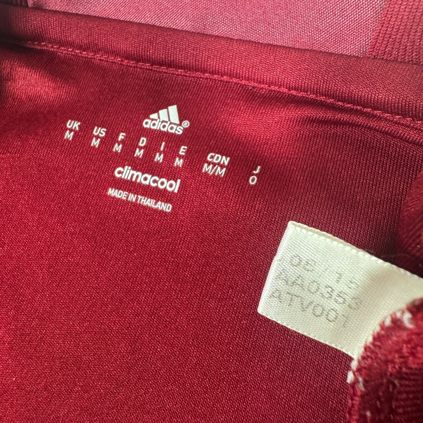 Russia 2016/2017 Home Football Shirt Medium