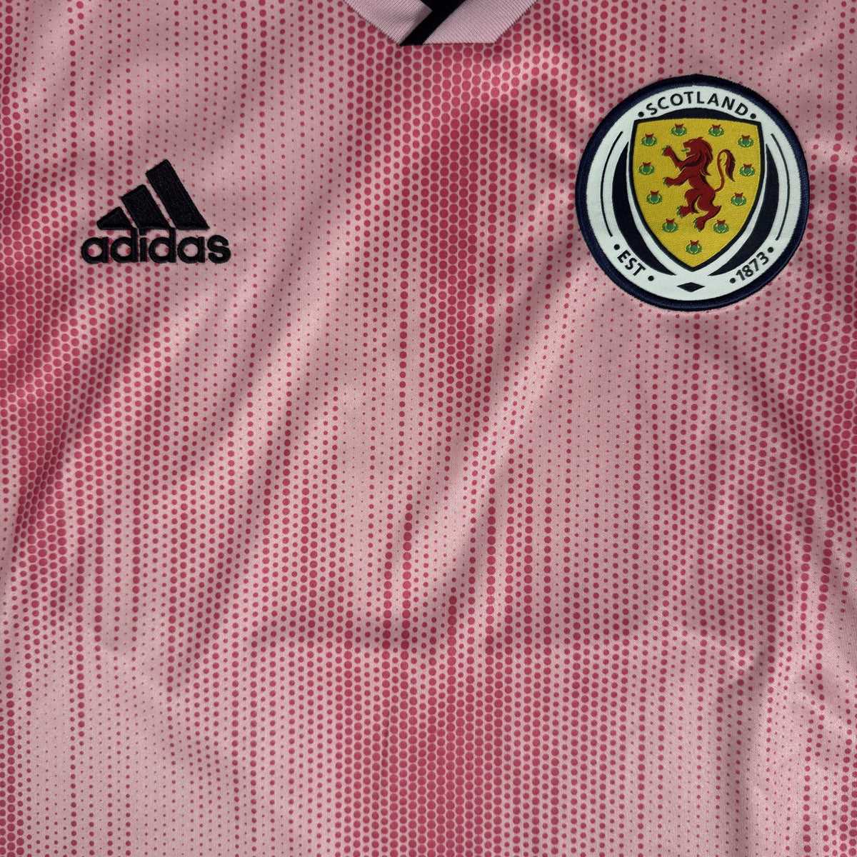 Scotland 2019/2020 Away Shirt Medium