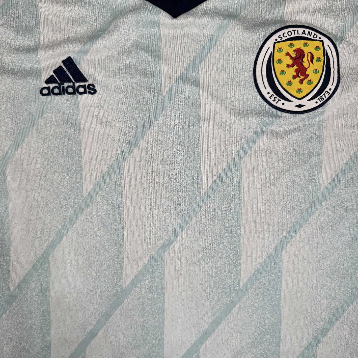 Scotland 2020/2021 Away Football Shirt Large