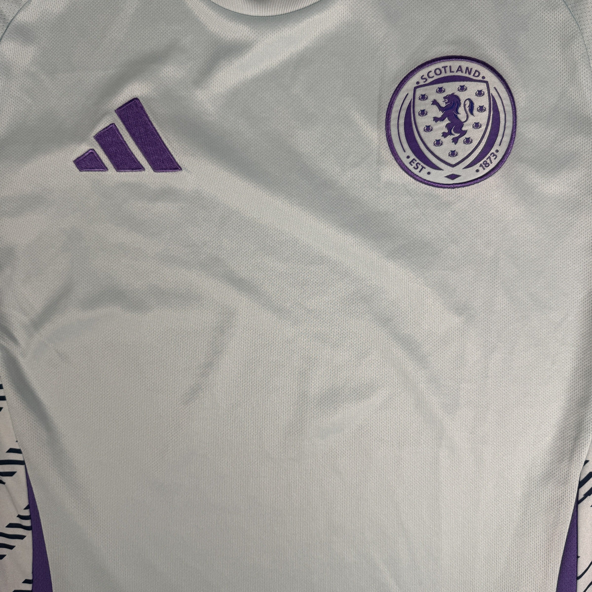 Scotland 2024/2025/2026 Away Shirt Large