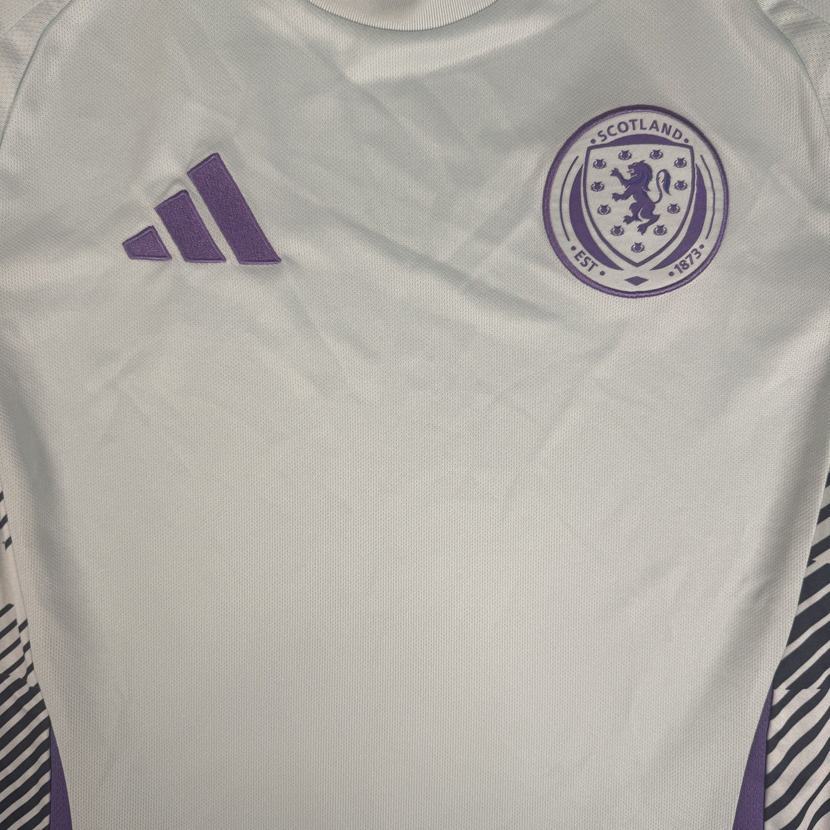 Scotland 2024/2025/2026 Away Shirt Medium