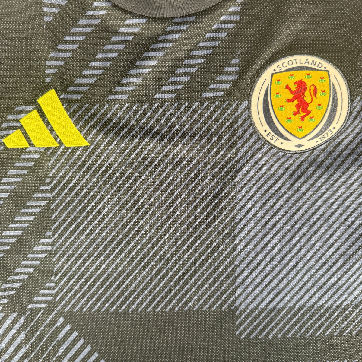 Scotland 2024/2025/2026 Home Shirt Large