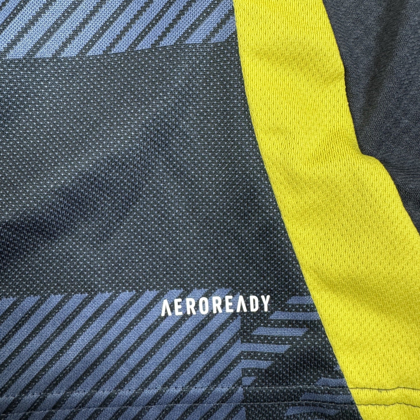 Scotland 2024/2025/2026 Home Shirt Medium