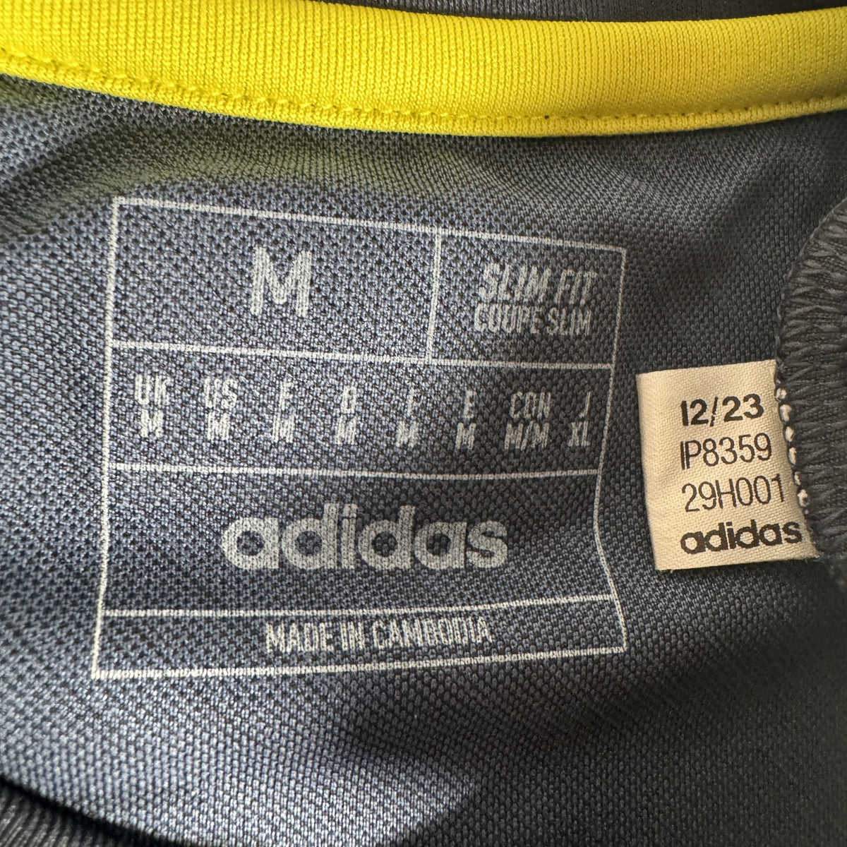 Scotland 2024/2025/2026 Home Shirt Medium