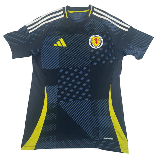 Scotland 2024/2025/2026 Home Shirt Small