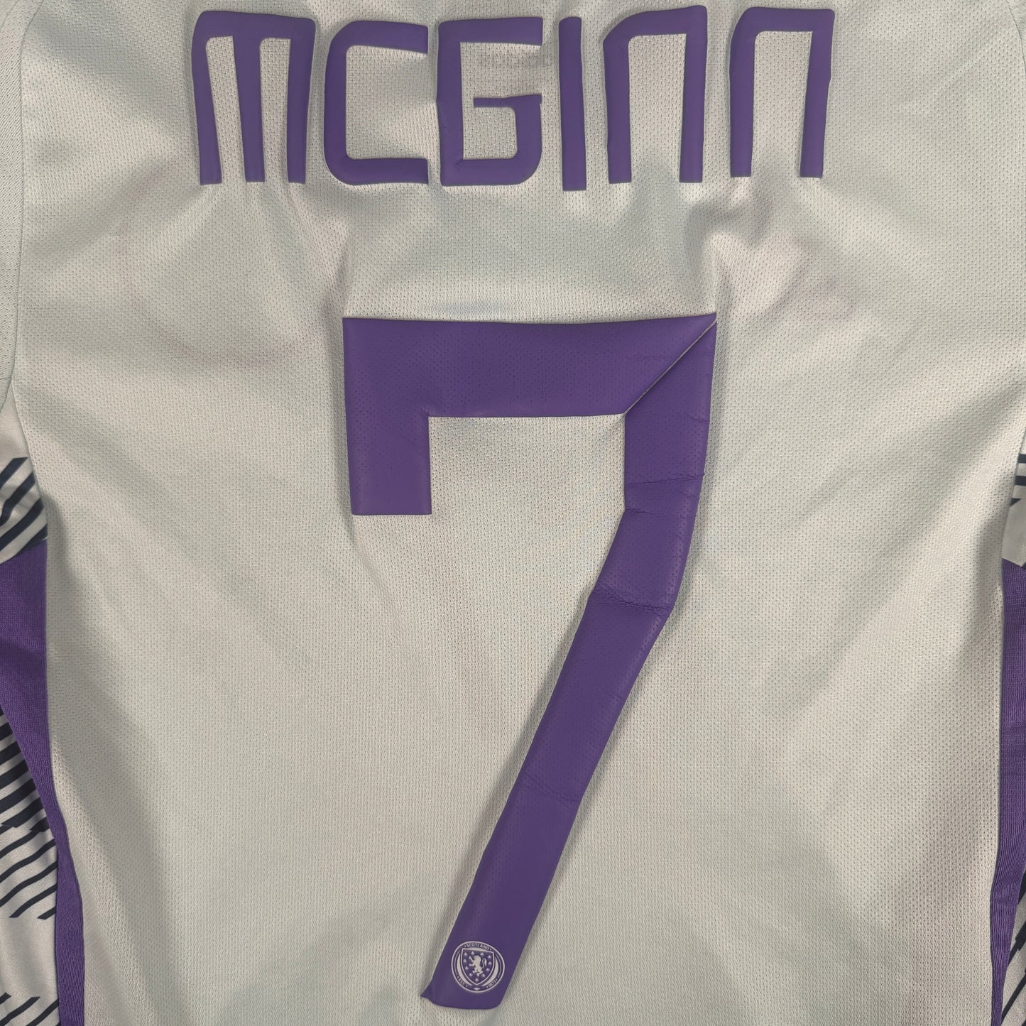 MCGINN 7 Scotland 2024/2025 Away Football Shirt Small