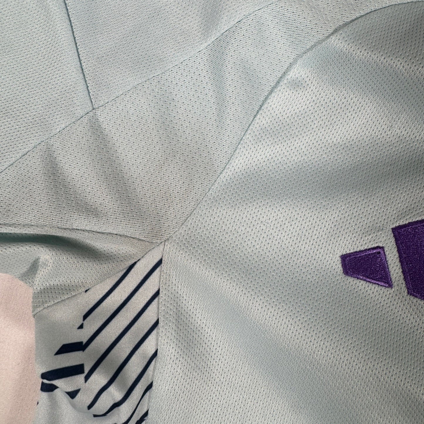 MCGINN 7 Scotland 2024/2025 Away Football Shirt Small