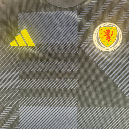 Scotland 2024/2025 Home Football Shirt 2XL