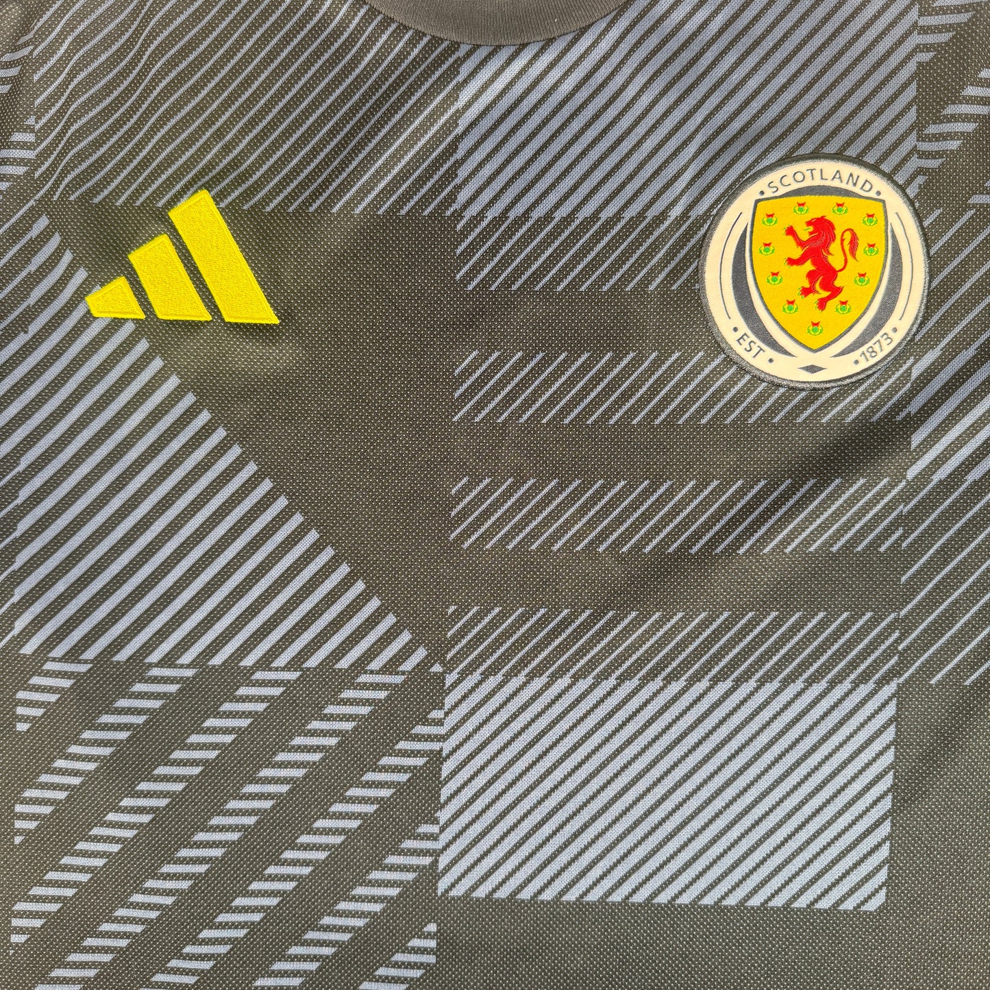 Scotland 2024/2025/2026 Home Shirt 2XL